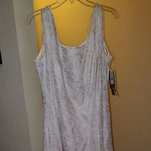 Evening gown or formal dress